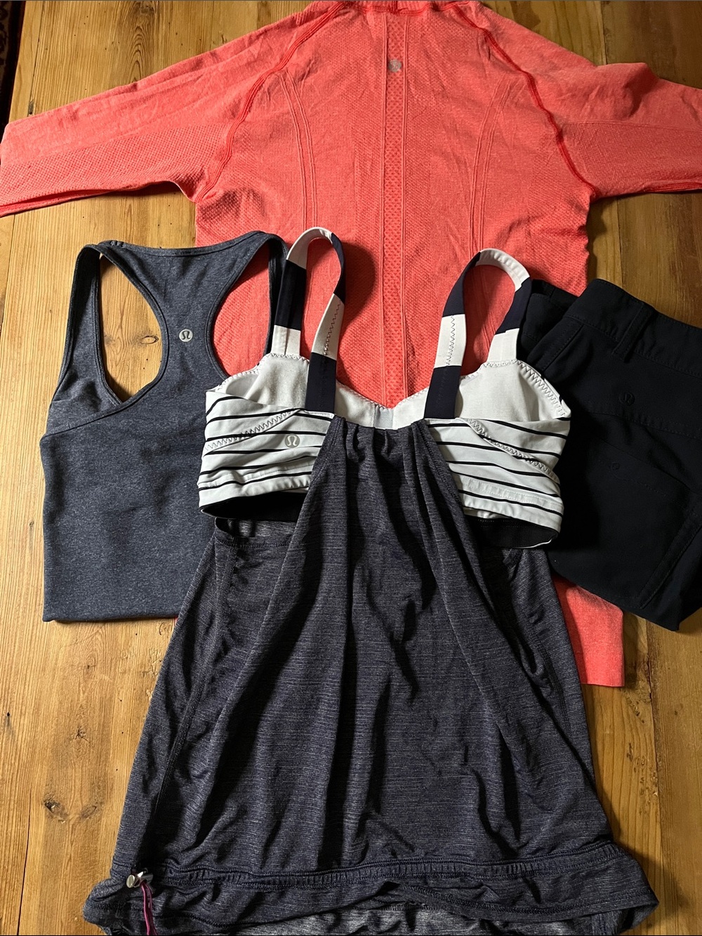 Set/4 LULULEMON 6 Racerback Tank Top Turtleneck Pants
